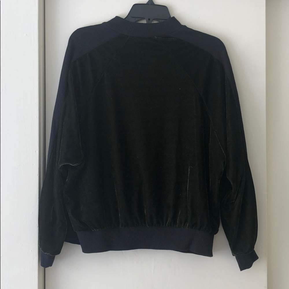 Embroidery Jacket - Picture 2 of 5